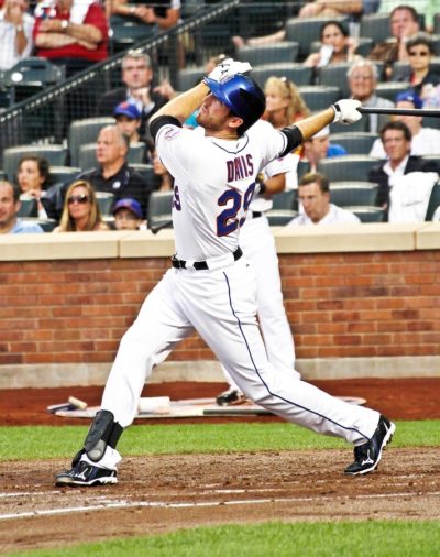 FLUSHING - JULY 30: New York Mets first baseman Ike Davis plays