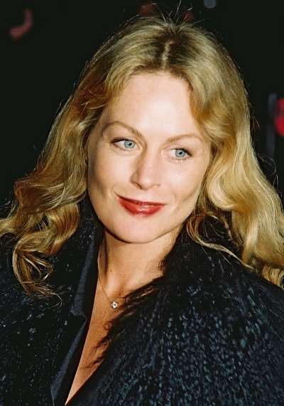 Beverly D' Angelo