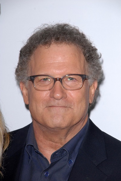LOS ANGELES - DEC 12:  Albert Brooks arrives to the 'This is 40'