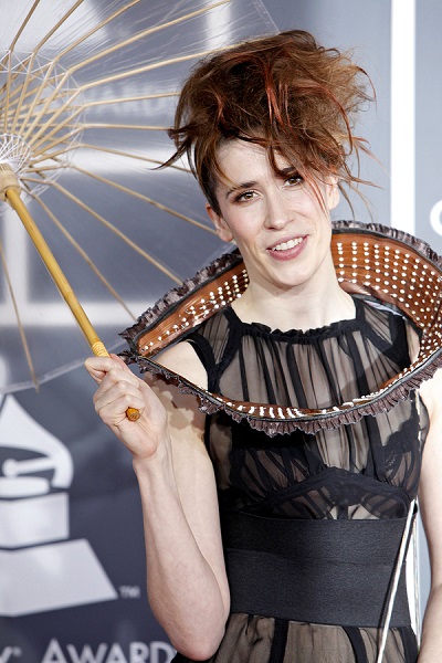 LOS ANGELES - JAN 31: Imogen Heap arrives at the 52nd Annual GR